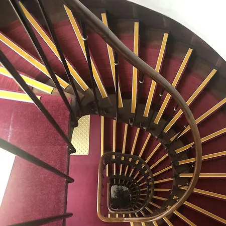 Liberty פריז