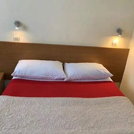 Hotel Liberty *